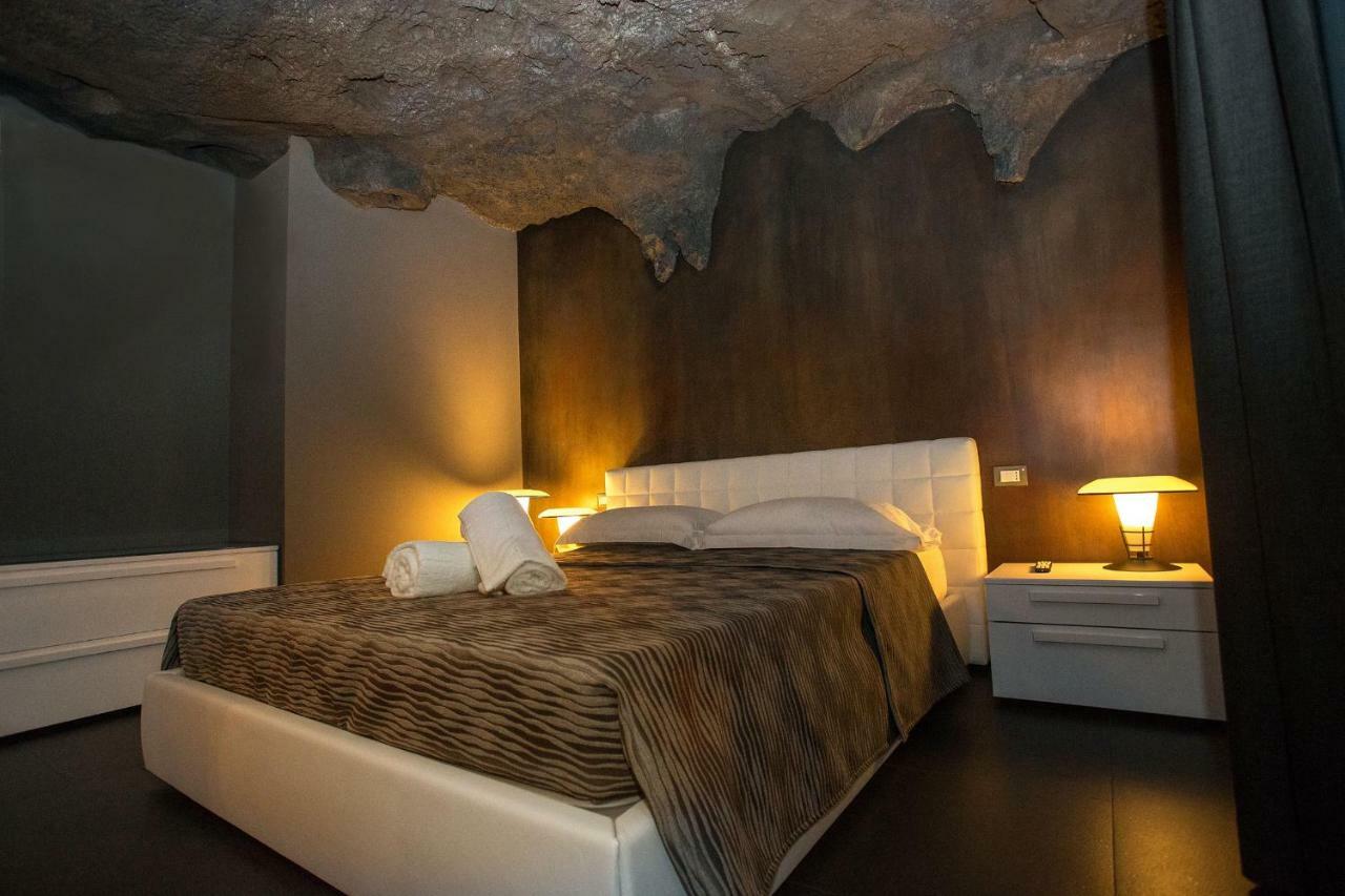 Tra Le Braccia Di Morfeo Bed and Breakfast Terrasini Eksteriør billede